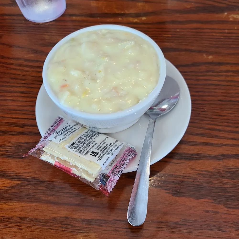 Clam Crowder